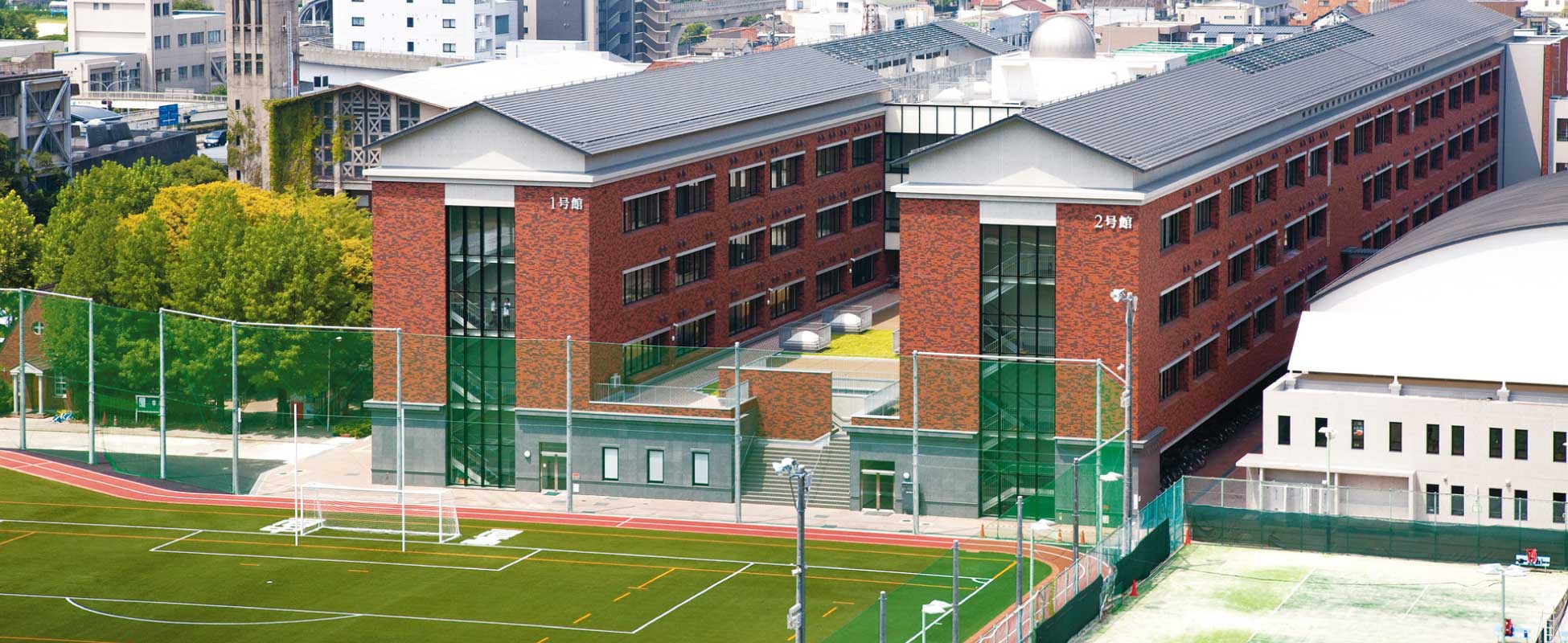 名古屋中学校・高等学校キャンパス